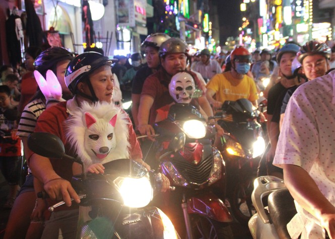 Muôn kiểu hóa trang