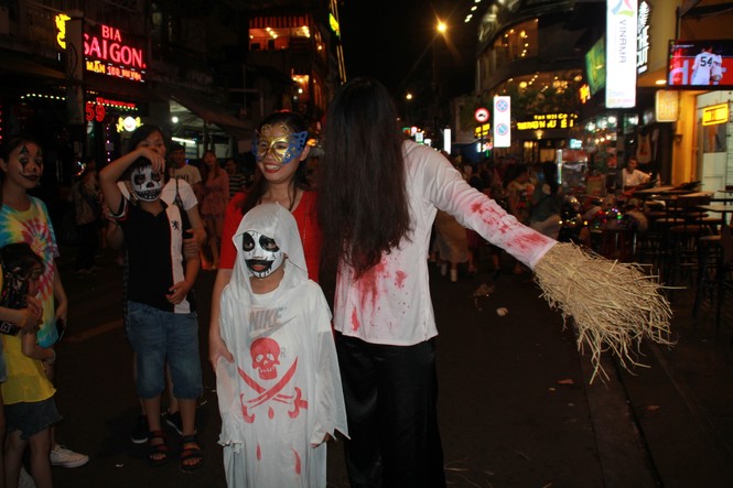 Muôn kiểu hóa trang