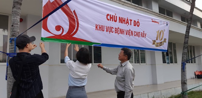ngày hội chủ nhật đỏ - ảnh 2