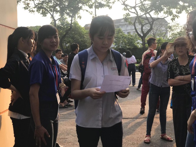 Gần 37.000 thí sinh bước vào kỳ thi đánh giá năng lực để xét tuyển vào ĐH, CĐ - ảnh 1