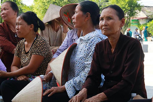 Người dân quê nhà viếng Chủ tịch nước Trần Đại Quang - ảnh 7