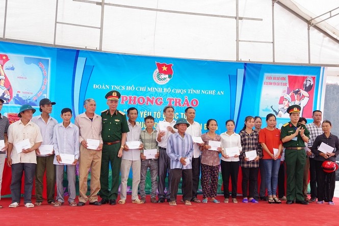 Tuổi trẻ với biển đảo quê hương - ảnh 4