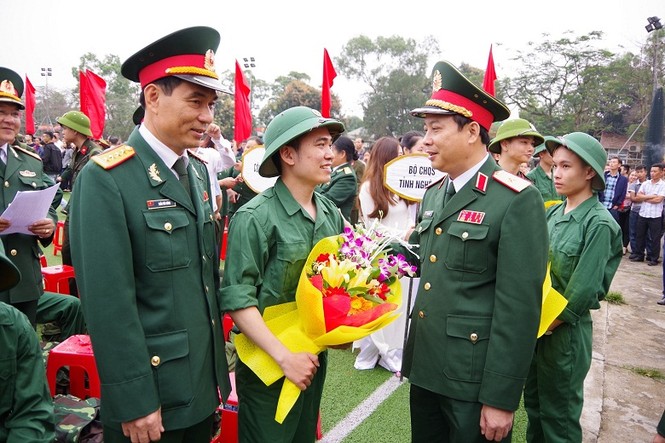 Nghệ An tuyển chọn gần 3.400 công dân nhập ngũ năm 2019 - ảnh 3