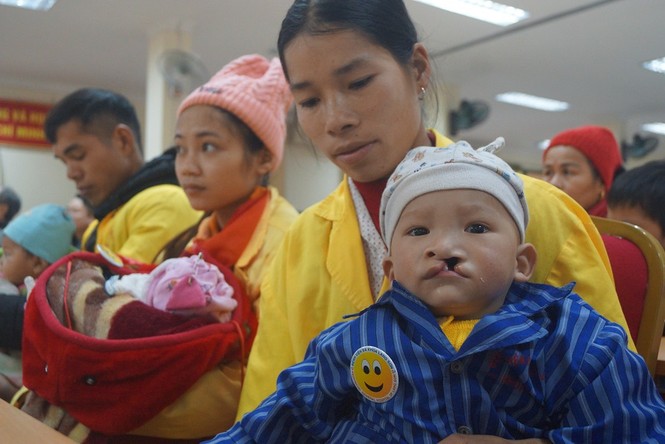 Hồi sinh nụ cười trẻ thơ - ảnh 1