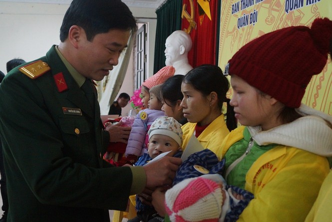 Hồi sinh nụ cười trẻ thơ - ảnh 4