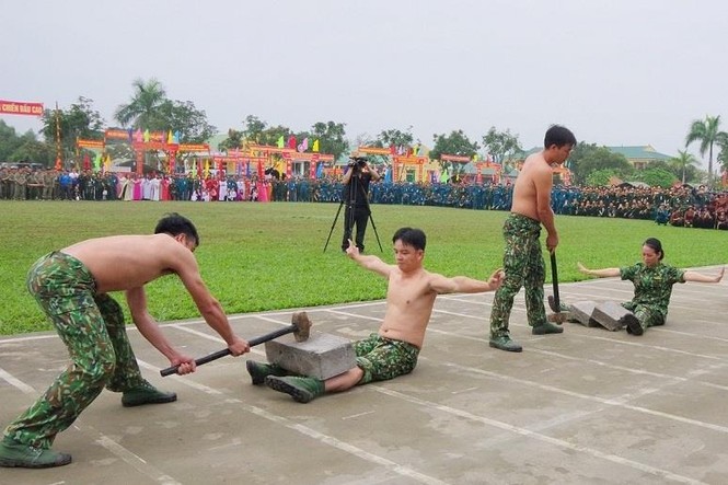 Đại đội Trinh sát 20 và đặc nhiệm Biên phòng đua tài võ nghệ, khí công - ảnh 6