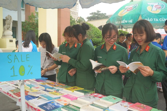 Rộn ràng Ngày hội thanh niên 2019 ở Học viện Kỹ thuật Quân sự - ảnh 3