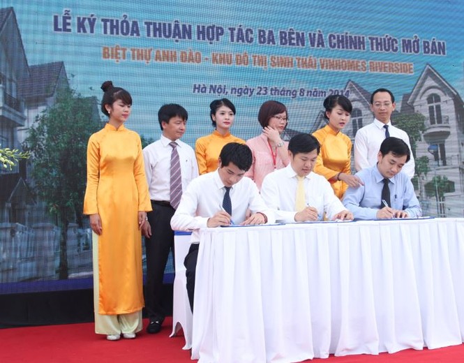 Vinhomes – STDA – Techcombank ký kết hợp tác phân phối biệt thự Anh Đào - ảnh 1