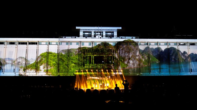 Hình ảnh Việt Nam lung linh với công nghệ 3D Mapping - ảnh 1