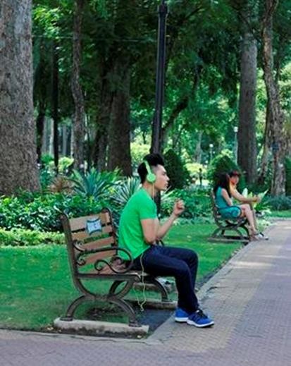 “Bí kíp xanh lá” giúp bạn tự tin làm quen! - ảnh 1