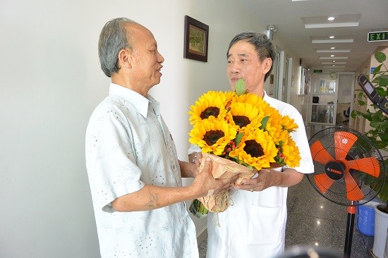 'Sẵn sàng tài trợ đất ở Hòa Bình để mở thêm một Hưng Việt nữa' - ảnh 1