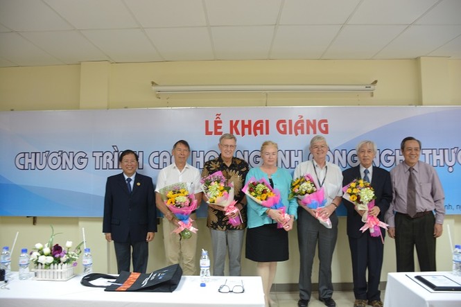 Trường ĐH Công Nghệ Sài Gòn khai giảng khóa Thạc sĩ Công nghệ - ảnh 2