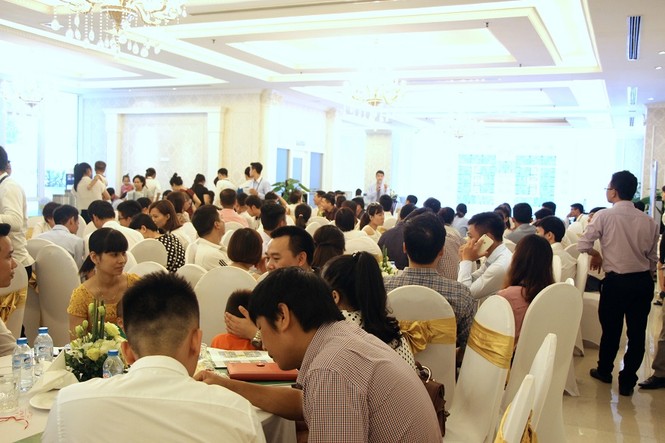 Nhiều quà giá trị cho khách hàng giao dịch thành công tại FLC Garden City - ảnh 1