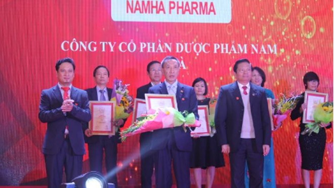 Dược phẩm Nam Hà là 1 trong 10 công ty dược uy tín nhất Việt Nam 2016 - ảnh 1