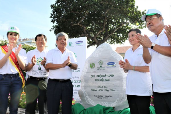 Vinamilk trồng hơn 110.000 cây xanh tại Bà Rịa Vũng Tàu - ảnh 7
