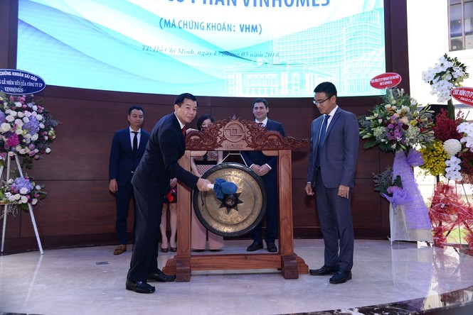 Vinhomes chính thức niêm yết 2.68 tỷ cổ phiếu – Mã VHM - ảnh 1