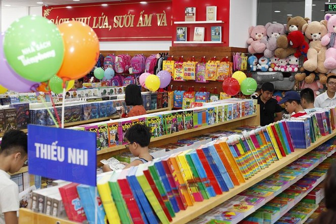 Khai trương Nhà sách Tiền Phong lớn nhất hệ thống Hà Nội - ảnh 4