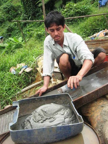 Phu vàng đào thoát: Những phần nghìn tia hy vọng - ảnh 1
