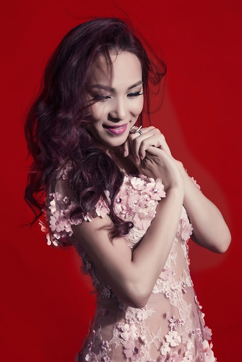 Hoàng Lê Vi mặn mà 'gái hai con' - ảnh 6