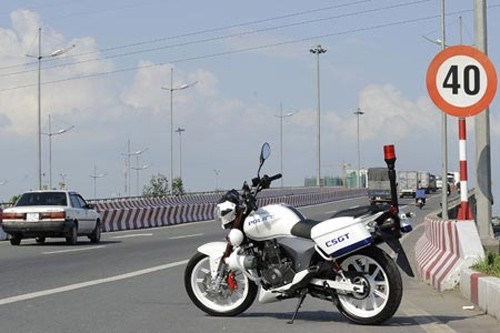 Những mẫu xe độc của Cảnh sát giao thông Việt Nam - ảnh 10