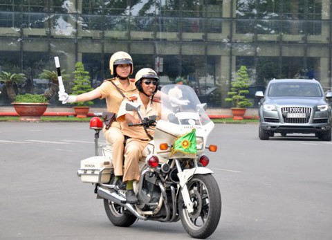 Những mẫu xe độc của Cảnh sát giao thông Việt Nam - ảnh 6