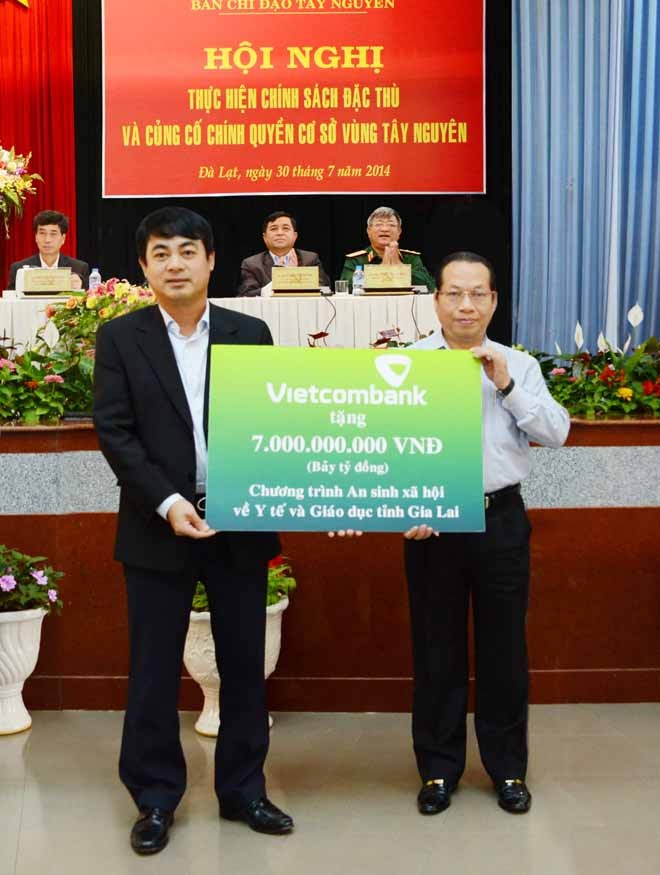 Vietcombank 'xắn tay' lo kinh tế với Tây Nguyên - ảnh 1