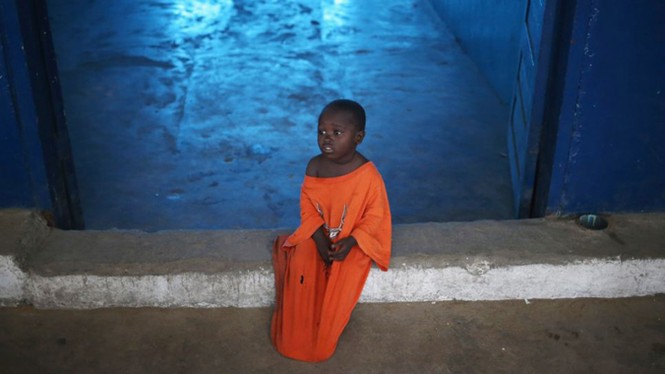 Dịch Ebola còn kéo dài ít nhất 6 tháng nữa - ảnh 3