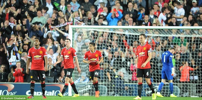 M.U thua đội hạng ba, Van Gaal nói gì? - ảnh 1