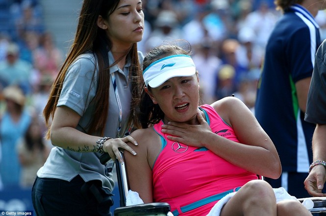 Dính chấn thương, Shuai Peng 'khóc như mưa' tại US Open - ảnh 3