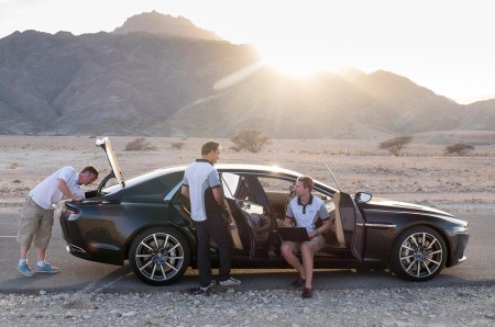 Tận thấy xế sang Aston Martin Lagonda trên đường thử - ảnh 10