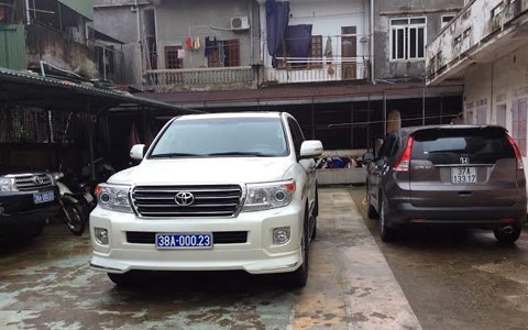Bộ Tài chính vào cuộc vụ xe biển xanh giả ở Hà Tĩnh - ảnh 1