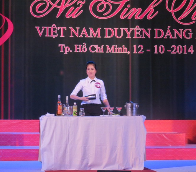 Tranh tài bán kết 'Nữ sinh duyên dáng' khu vực phía nam - ảnh 6