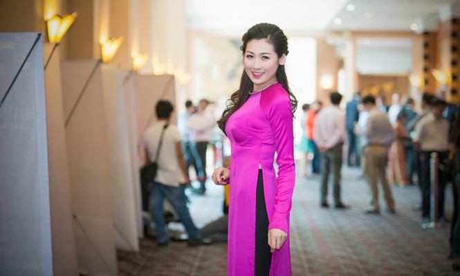 Ngọc Hân rạng rỡ làm giám khảo Hoa hậu Việt Nam 2014 - ảnh 5