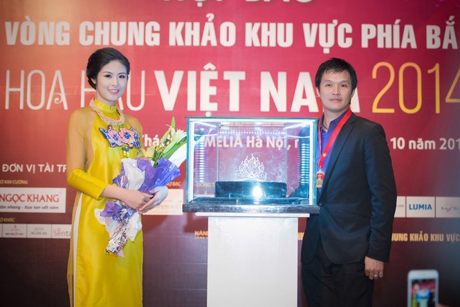 Ngọc Hân rạng rỡ làm giám khảo Hoa hậu Việt Nam 2014 - ảnh 2