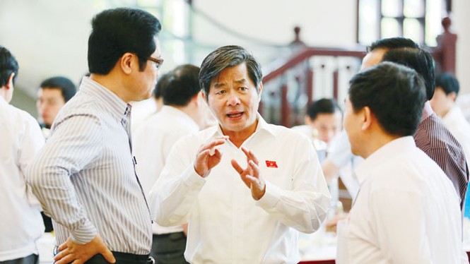 Tín nhiệm thấp, phải từ chức - ảnh 1
