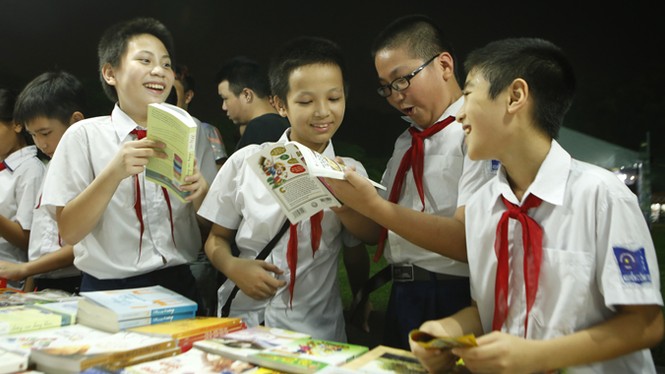 “Thừa truyện tranh, thiếu tác phẩm văn học” - ảnh 2