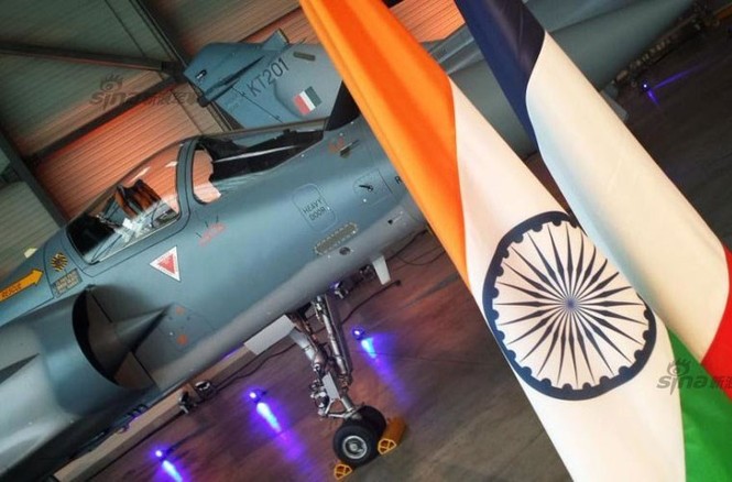 Cận cảnh tiêm kích Mirage 2000 'lên đời' của Ấn Độ - ảnh 1