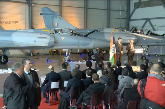 Cận cảnh tiêm kích Mirage 2000 'lên đời' của Ấn Độ - ảnh 4
