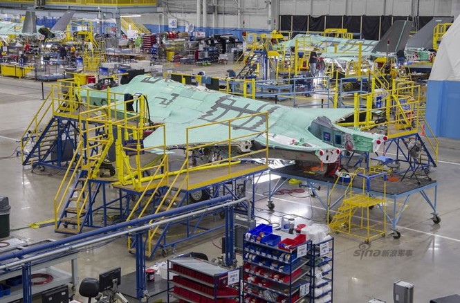 Bên trong nhà máy chế tạo siêu tiêm kích F-35A cho Na Uy - ảnh 3