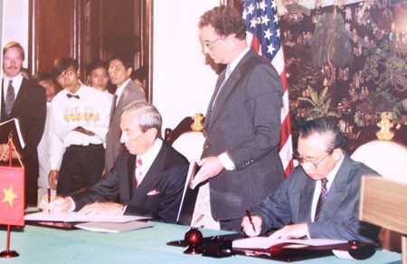Những khoảnh khắc đẹp trong dòng chảy 20 năm quan hệ Việt - Mỹ - ảnh 2