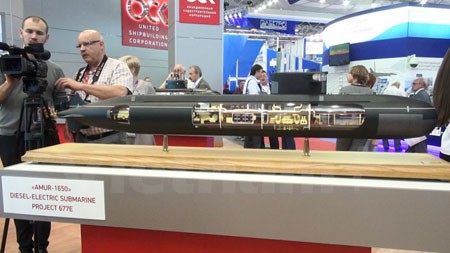 Lộ diện các tàu chiến mới nhất của Hải quân Nga tại IMDS 2015 - ảnh 6