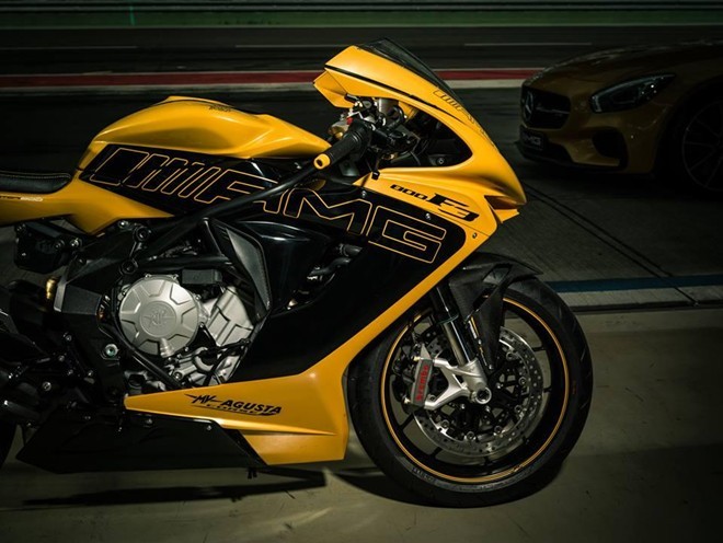 MV Agusta F3 800 - Hàng độc lấy cảm hứng siêu xe Mercedes - ảnh 2