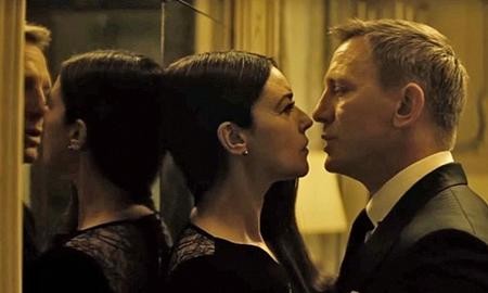 'Quả bom sex' thành Rome không thích biệt danh Bond girl - ảnh 3
