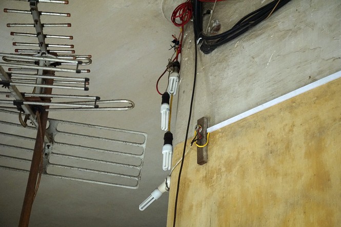 Nguy hiểm rình rập bên trong những căn biệt thự cổ Hà Nội - ảnh 6