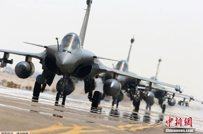 Điểm danh máy bay Pháp tham gia không kích IS ở Syria - ảnh 1