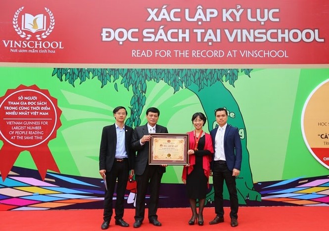 10.000 người cùng đọc sách lớn nhất Việt Nam - ảnh 1