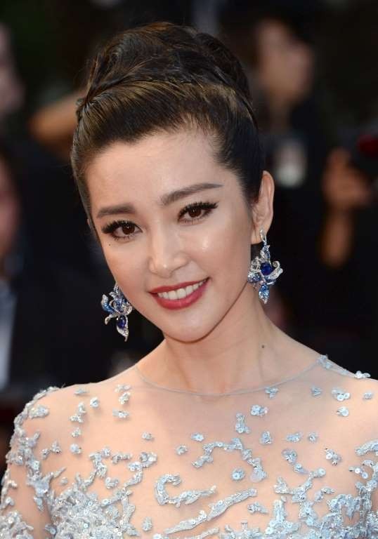 Angelababy dẫn đầu top 30 nhan sắc đẹp nhất làng giải trí châu Á - ảnh 9