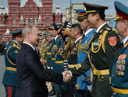 Ông Putin – Tổng tư lệnh tối cao của nước Nga - ảnh 6