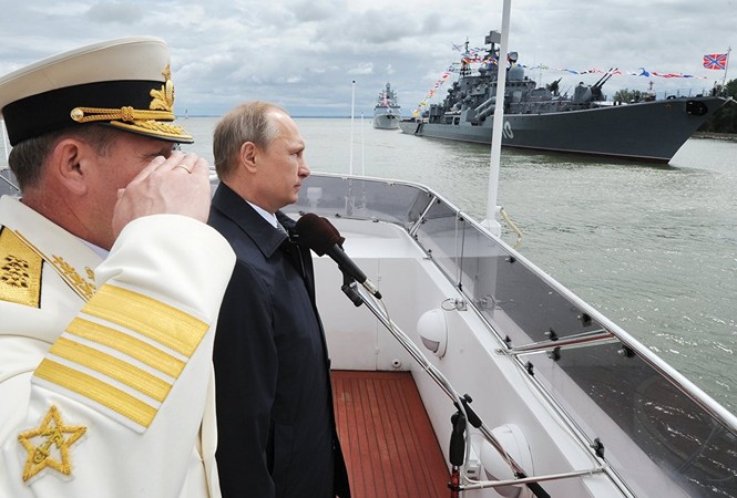 Ông Putin – Tổng tư lệnh tối cao của nước Nga - ảnh 8