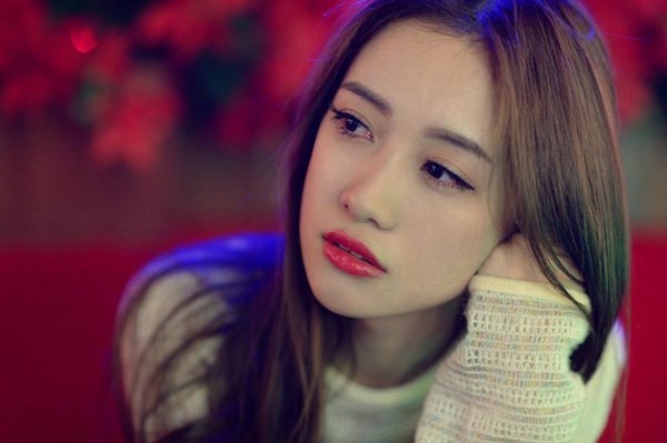 Vẻ đẹp ngọt ngào của 'hot girl trà sữa' Jun Vũ - ảnh 10